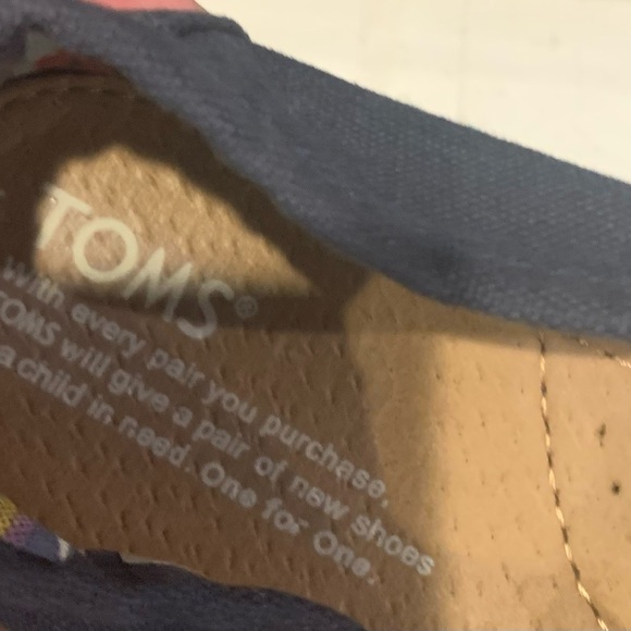 TOMS Women's Navy Canvas Slip-Ons - Picture 3 of 5